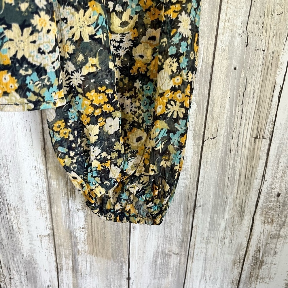 Loft Floral Smocked Blouse - Picture 3 of 6